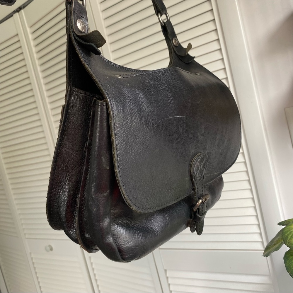 Patricia Nash Black Leather Crossbody Bag - Picture 4 of 12